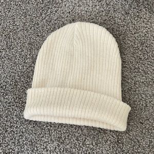 Cream ribbed beanie